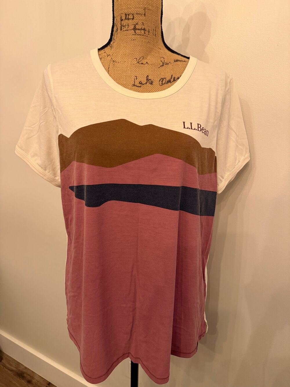 L.L. Bean Women's Mountainside Crewneck TShirt Size XL Regular